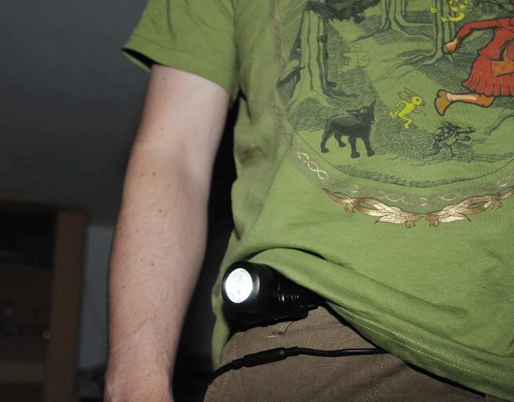 H14_an_der_hose.jpg