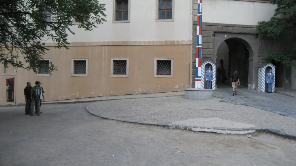 prag_jugendliche.jpg